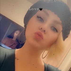 Meet your Posher, Kristina